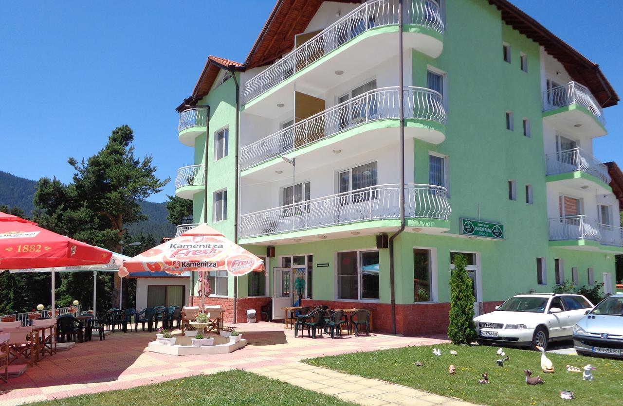 Family Hotel Panorama Sarnitsa Bagian luar foto